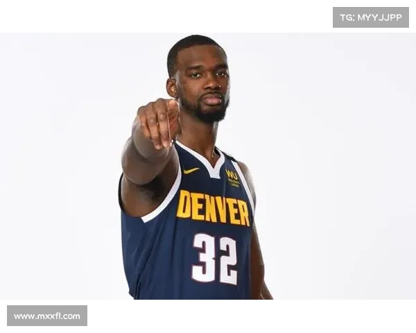 青岛国信签约前NBA球员乔纳森西蒙斯成为球队第三外援助力新赛季 青岛国信签约前NBA球员乔纳森西蒙斯成为球队第三外援助力新赛季